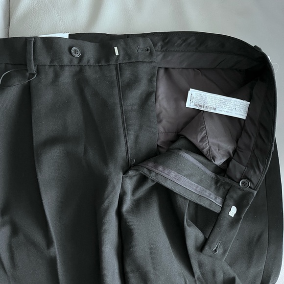 NWT - Zara Men’s Pleated Straight Leg Suit Pants - Size 34 - Picture 3 of 8